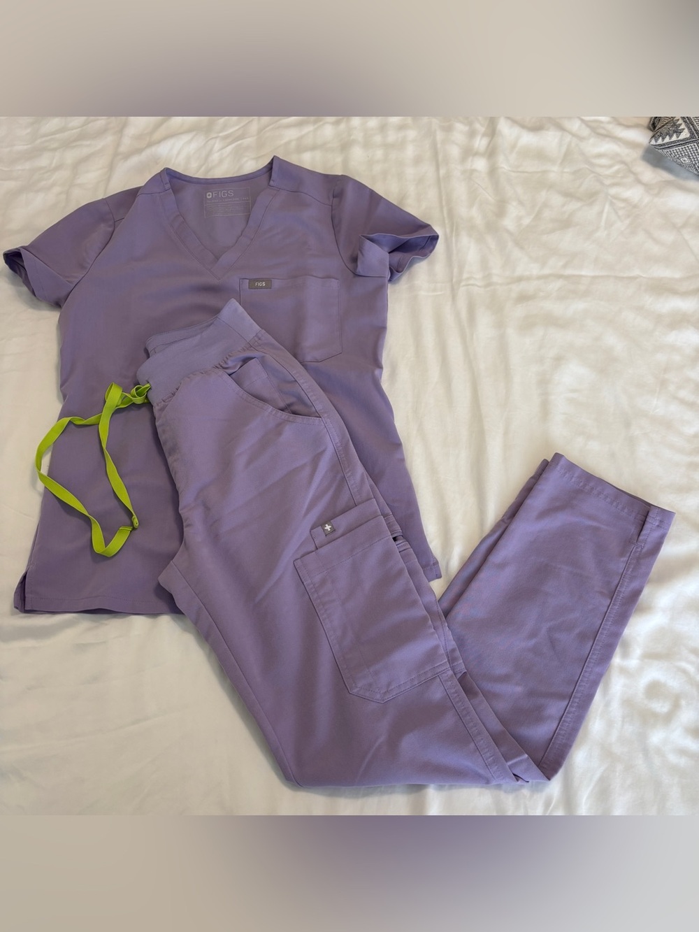 Figs Lavender Dew set XXS Catarina top XXS regular yola high waisted bottoms